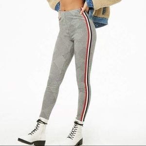 Stripped-Trim Glen Plaid Leggings